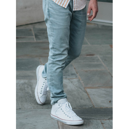 911M regular fit jeans